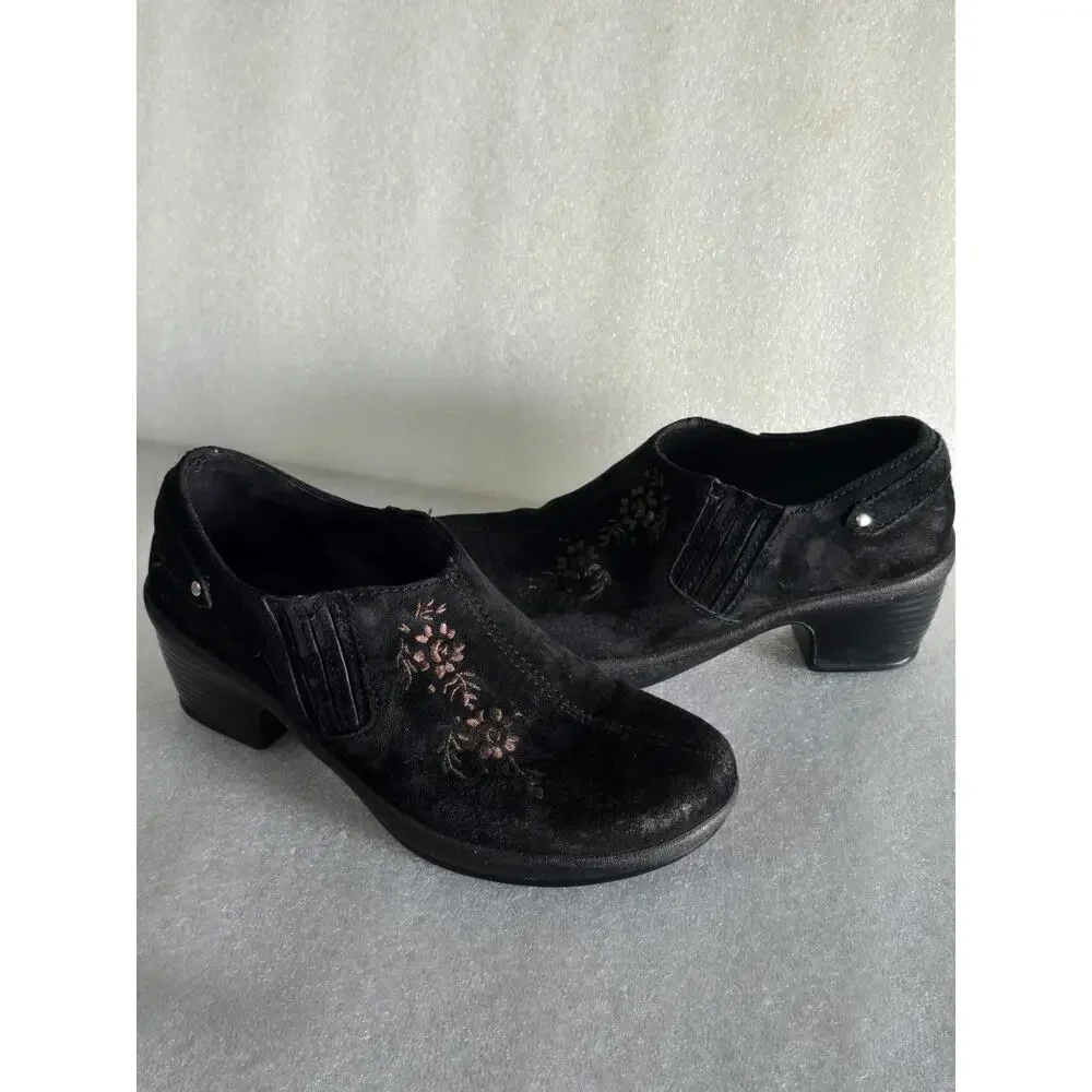 Klogs Missy Women's 7.5 M Black Suede Embroidery Clog Comfort Cottagecore Fairy